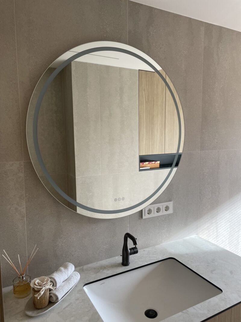 SARA 900 mm ümmargune LED-peegel esivalgustuse ja tagumise valgustusega (2 LED-riba) - Image 8