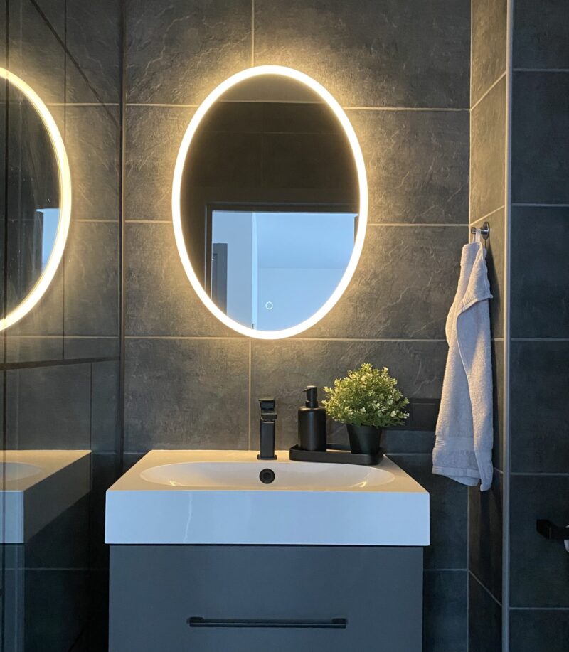 KEIRA 500×700 mm ovaalne LED-peegel esivalgustusega — изображение 7